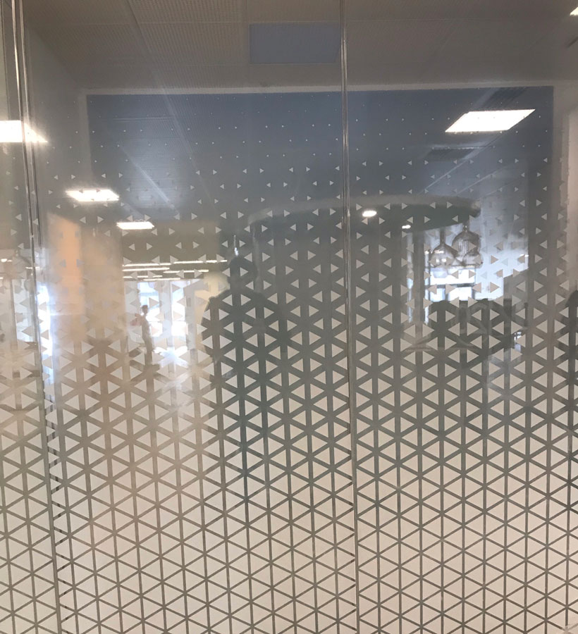 Vitrophanie CAF à Rouen